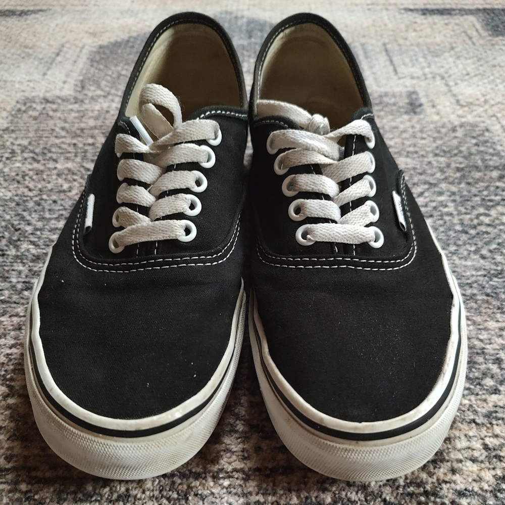 Women's Classic Vans size 10